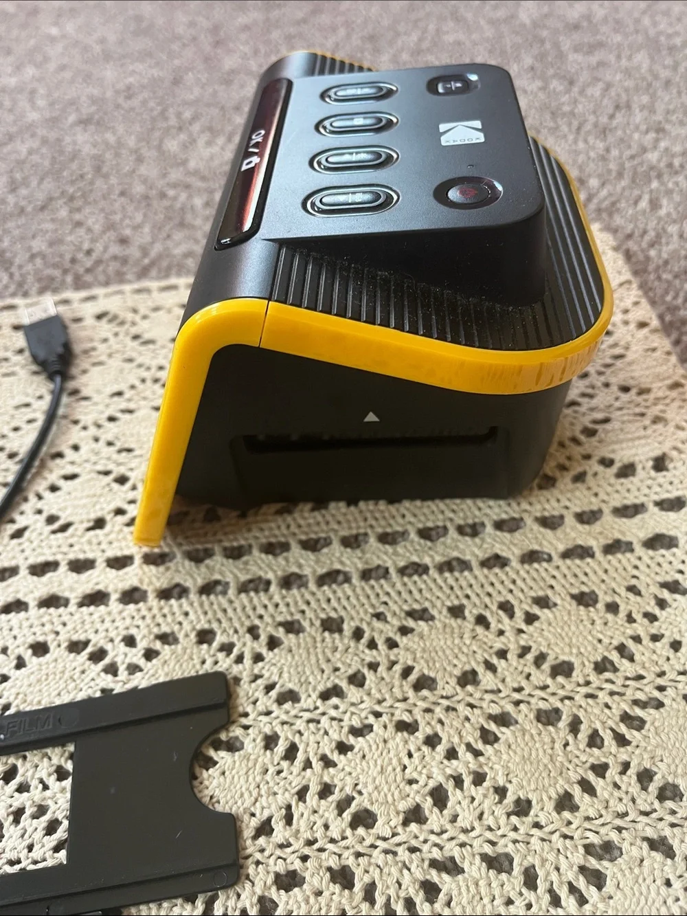 Kodak Yellow Slide & Scan with Mounting Plates and USB Cable